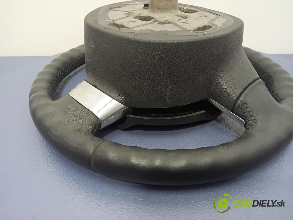 Ford Focus 2006 volant 4M51-3600-EJW