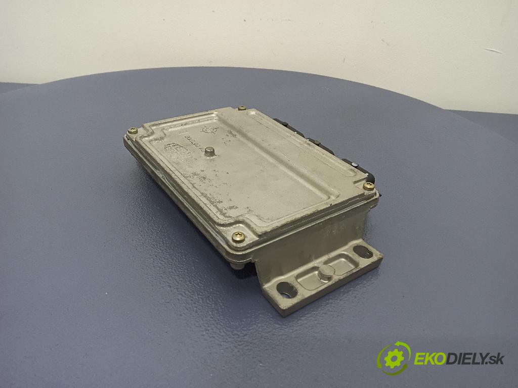 Citroen C5 2006 riadiaca jednotka Motor: 9659773880