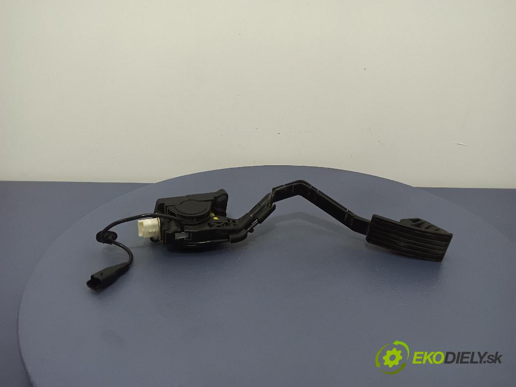 Citroen C5 2006 pedal Plyn: 9650341780