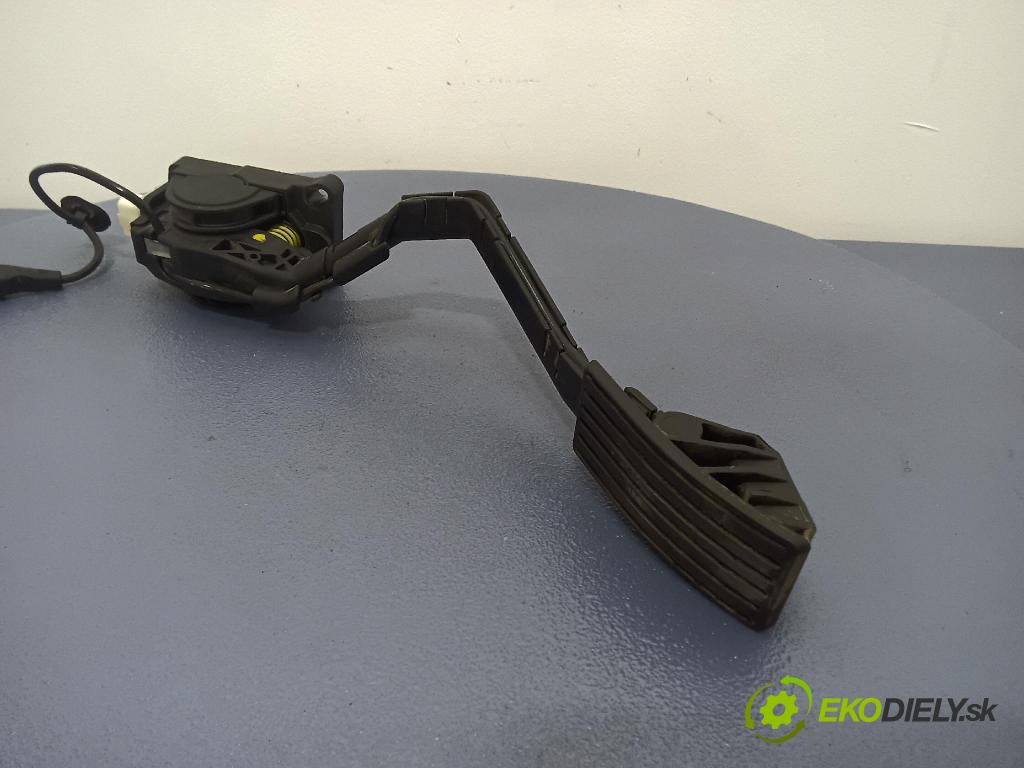 Citroen C5 2006 pedal Plyn: 9650341780