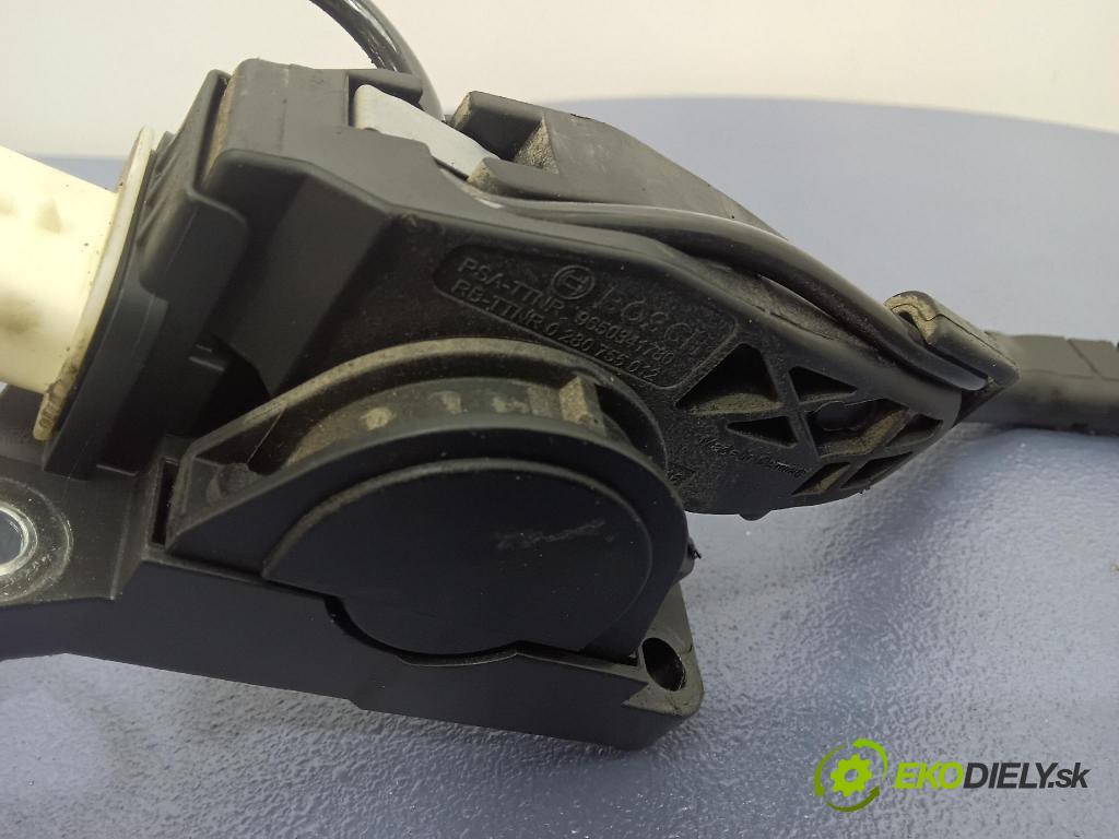 Citroen C5 2006 pedal Plyn: 9650341780