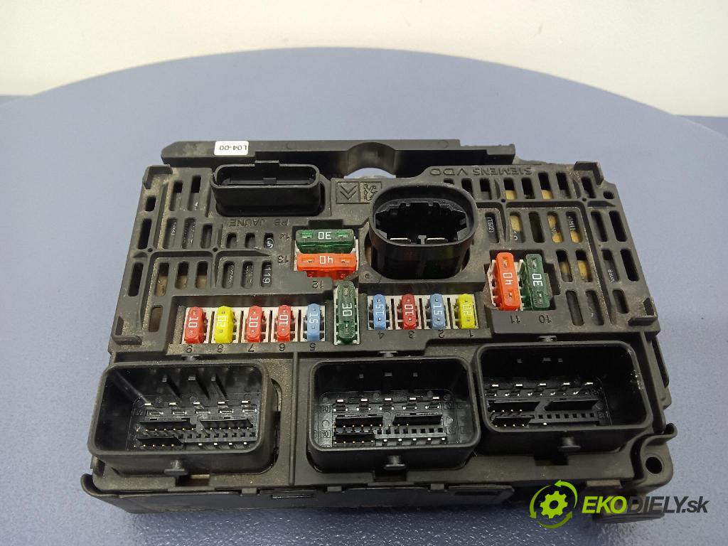 Citroen C5 2006 skrinka Poistky: 9658539480