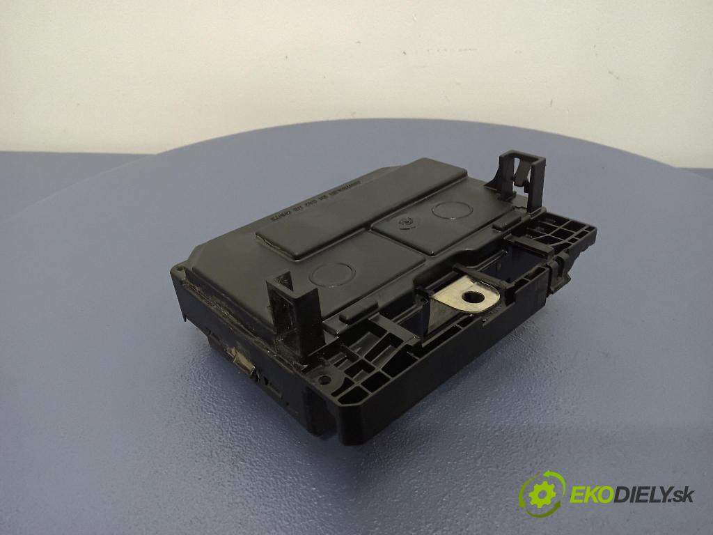 Citroen C5 2006 skrinka Poistky: 9658539480