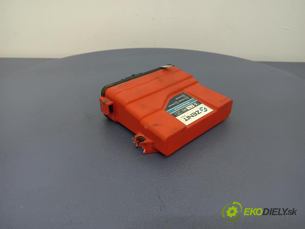 Audi A6 1998 řídící jednotka 110R-006206