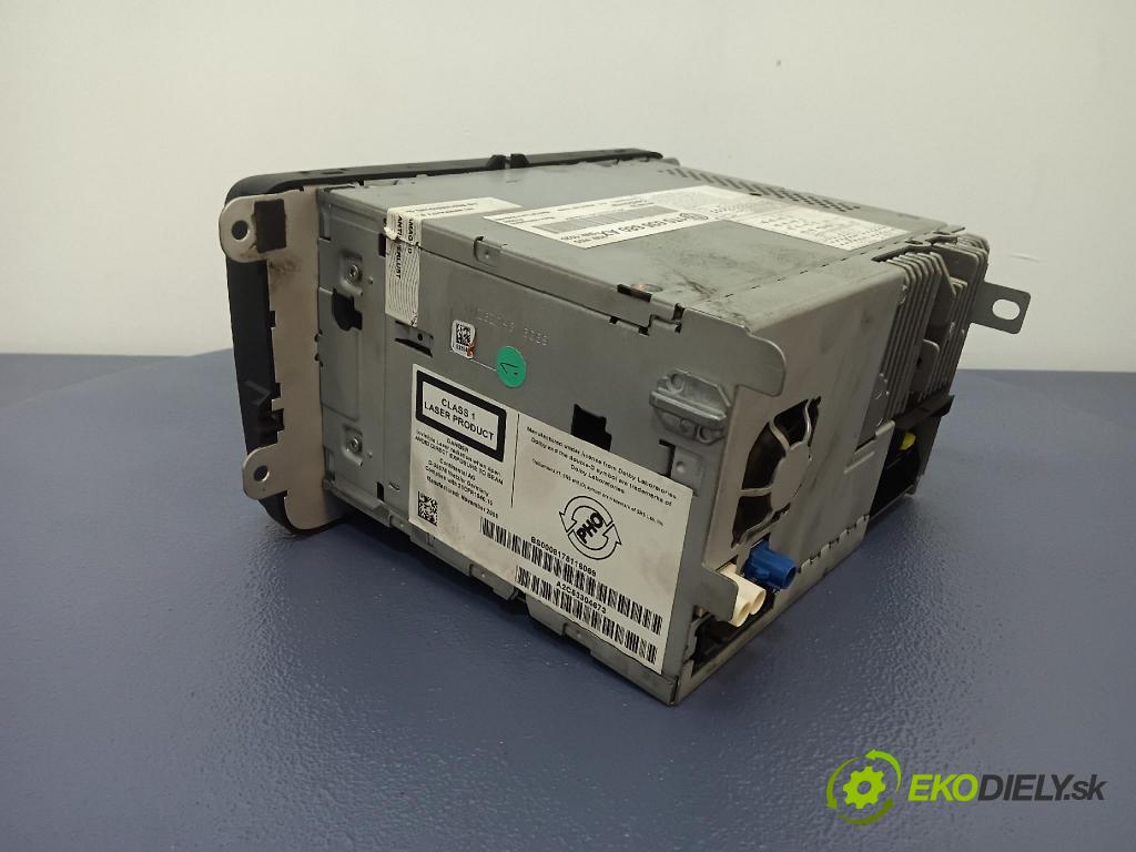 Vw Jetta 2008 Radio I Navigácia: 1T0035680AX