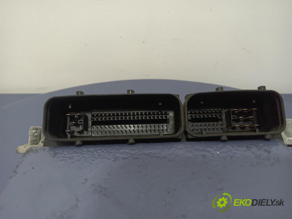 Audi A3 2000 riadiaca jednotka Motor: 06A906032DK