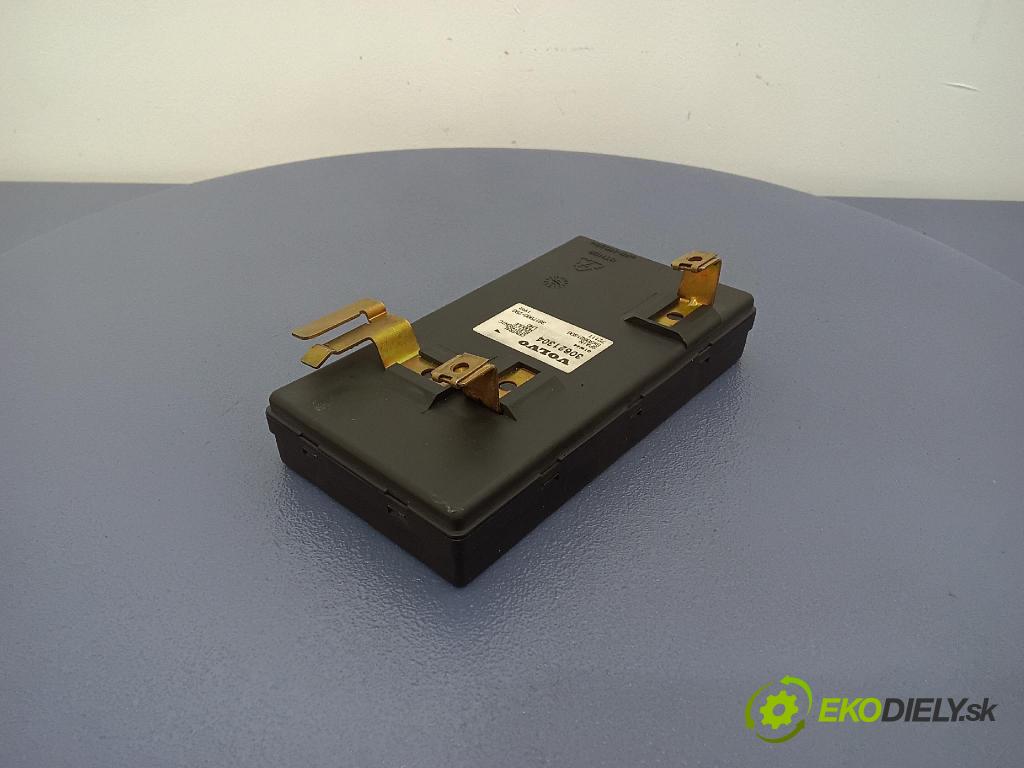 Volvo V40 2001 riadiaca jednotka Komfortu 30621304