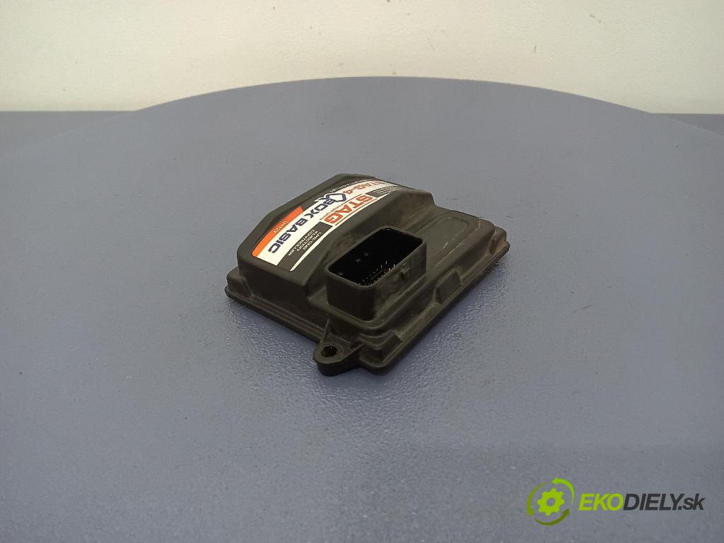 Volvo V40 2001 riadiaca jednotka 10R-036616