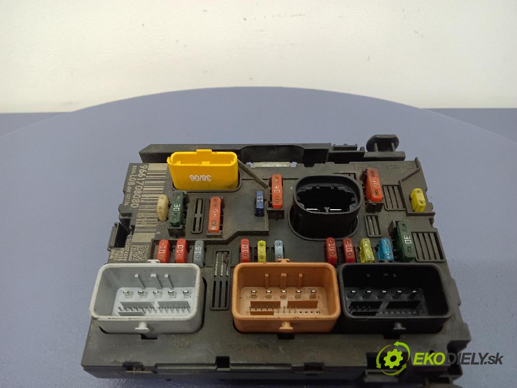 Citroen C4 picasso 2006 skrinka Poistky: 9661708080