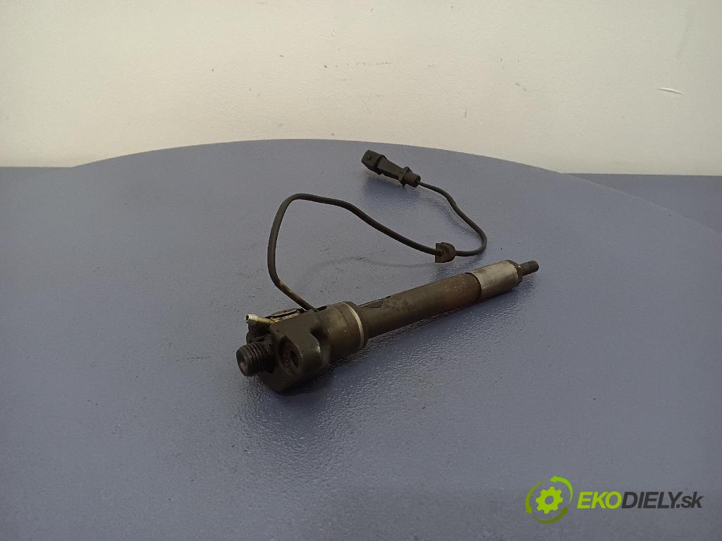 Bmw 318 2002 vstrek 0432191401