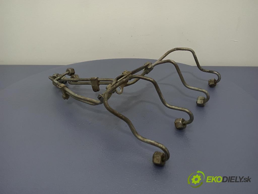 Bmw 320d 2001 rúrka paliva 01