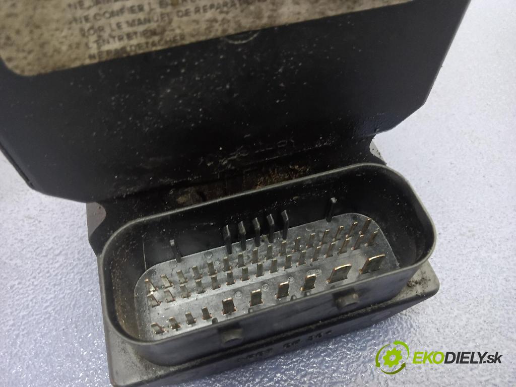 Toyota Avensis 2003 čerpadlo ABS x 44540-05030