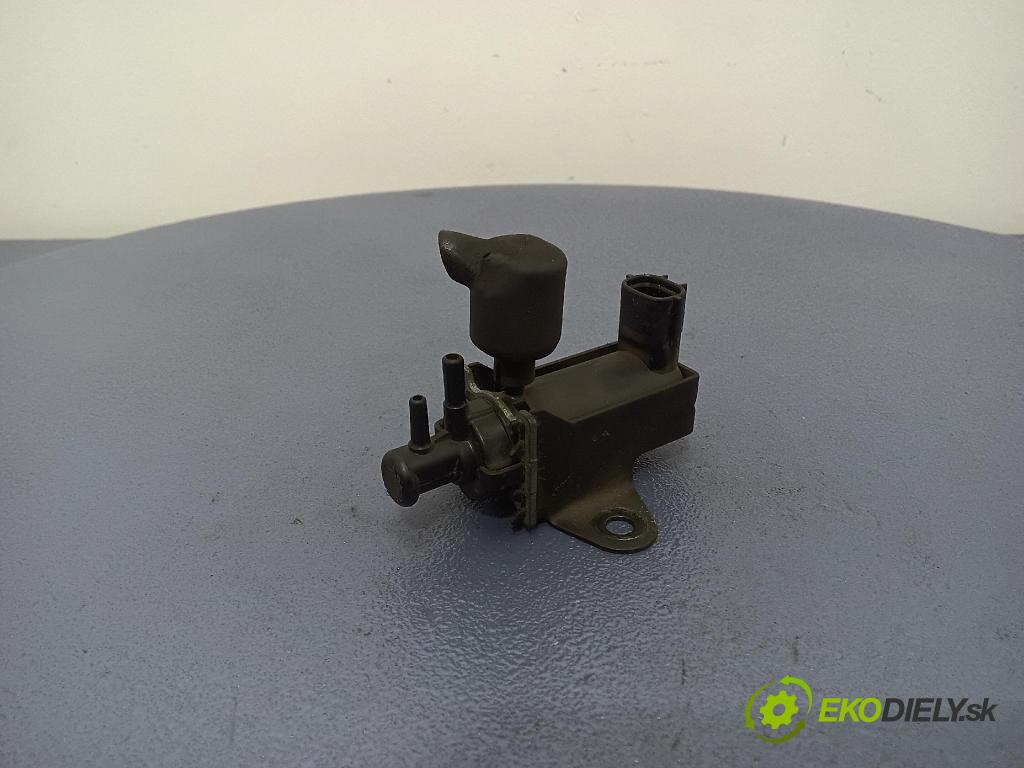 Toyota Avensis 2003 ventil Vákuum: 25819-27050