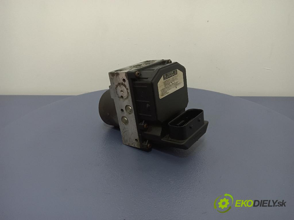 Toyota Avensis 2005 čerpadlo ABS x 44540-05033