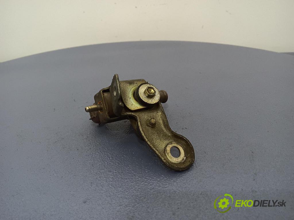 Toyota Avensis 2002 ventil Vákuum: 25819-27010