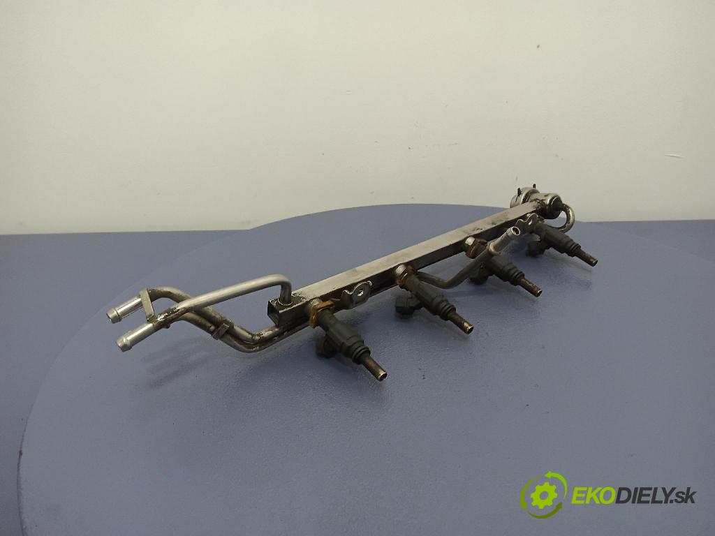 Seat Alhambra 2000 lišta Dodávka: 06A906032AE