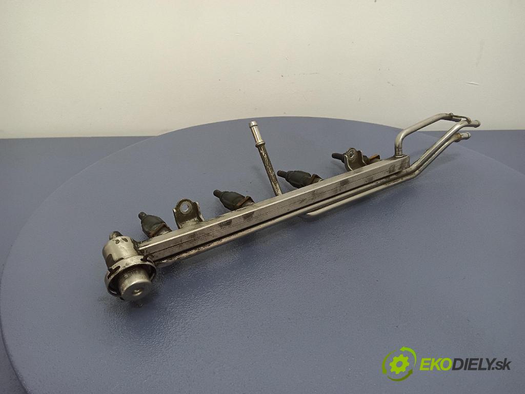 Seat Alhambra 2000 lišta Dodávka: 06A906032AE