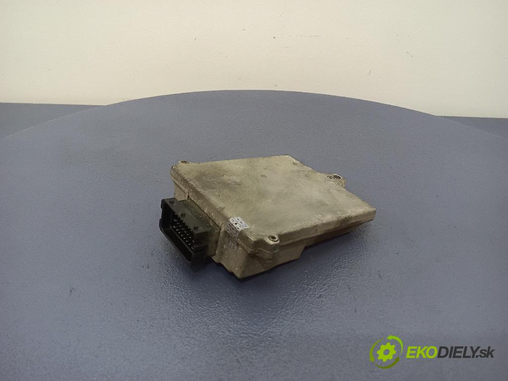 Skoda Roomster 2008 řídící jednotka 67R-014313