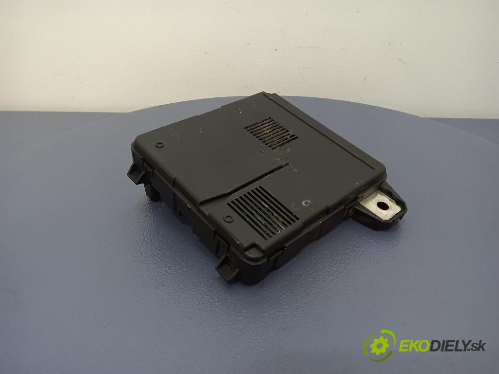 Renault Megane 2003 skrinka Poistky: 8200262385A