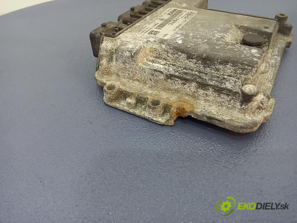 Mazda 3 2006 riadiaca jednotka Motor: 4M61-12A650-BC