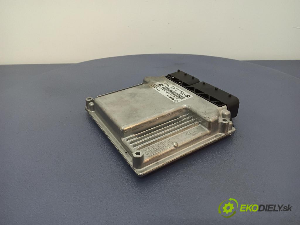 Bmw Seria 3 2008 riadiaca jednotka Motor: 7811701