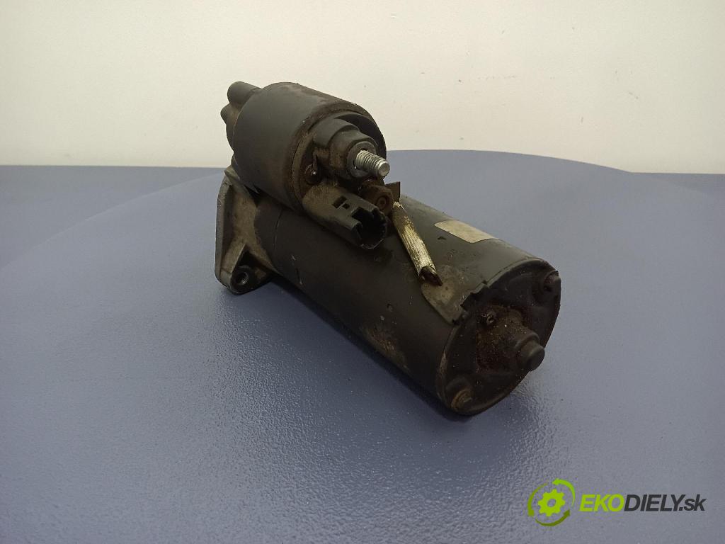 Toyota Avensis 2002 štartér 28100-0B020