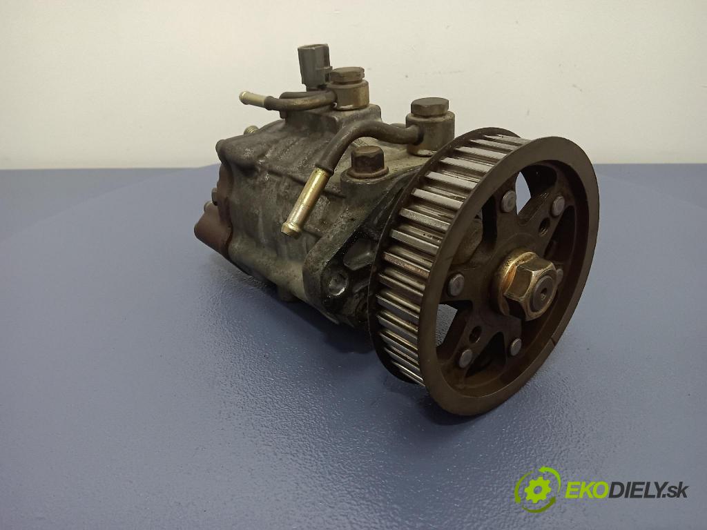 Toyota Avensis 2002 čerpadlo Injekcia: 22100-27010