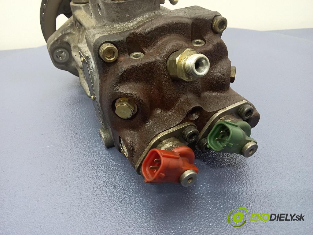 Toyota Avensis 2002 čerpadlo Injekcia: 22100-27010