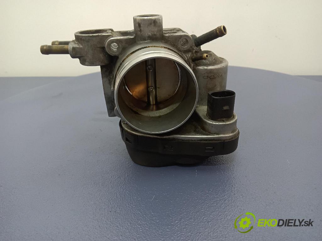 Audi A4 2001 klapka 06B133062D