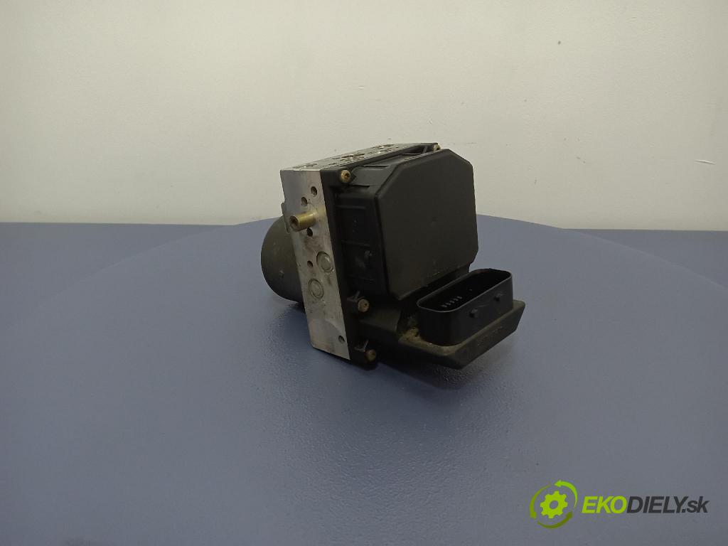 Audi A4 2001 čerpadlo ABS x 8E0614517