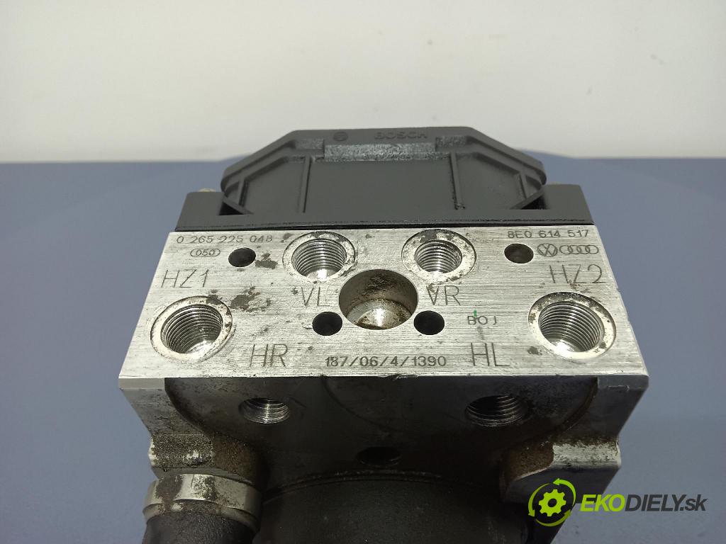 Audi A4 2001 čerpadlo ABS x 8E0614517