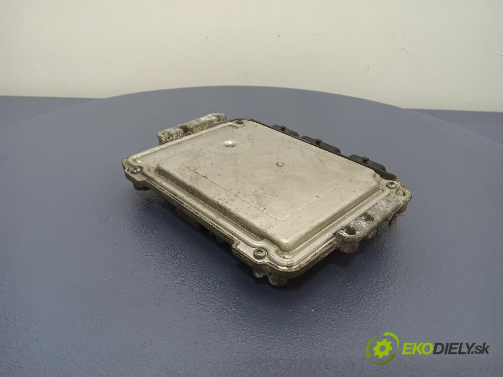 Volvo S40 2005 riadiaca jednotka Motor: 4N51-12A650-BA