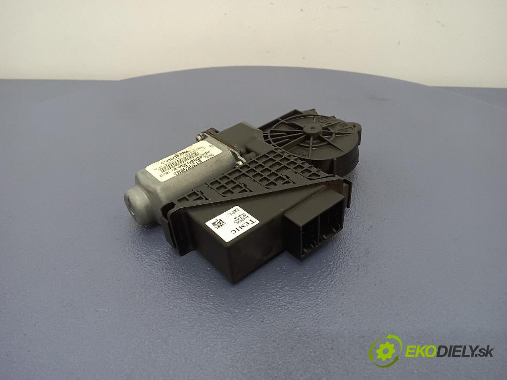 Skoda Fabia 2004 mechanismus stahování Sklenka: před Levý: 6Y2959802