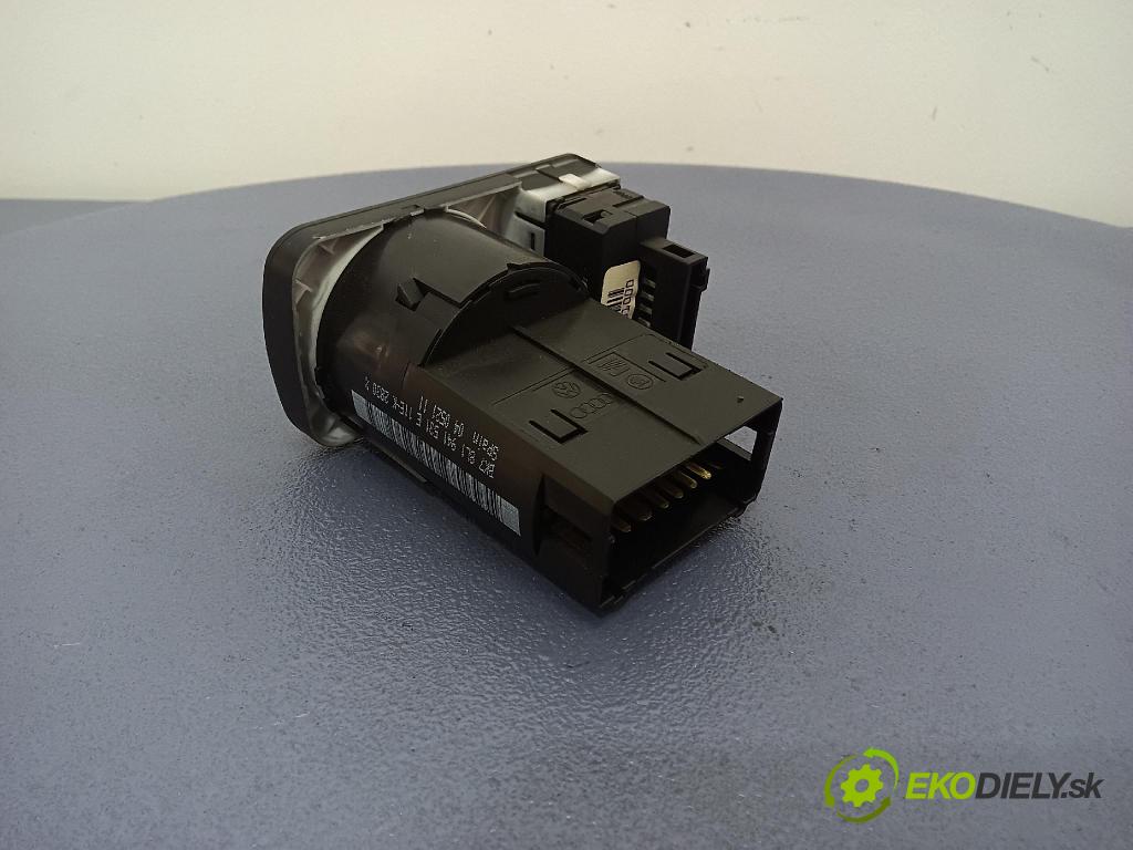 Audi A3 2000 prepínač svetiel 8L1941531E