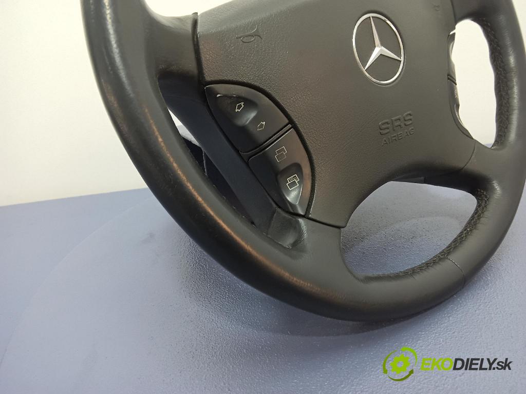 Mercedes S-klasa 2000 volant 01