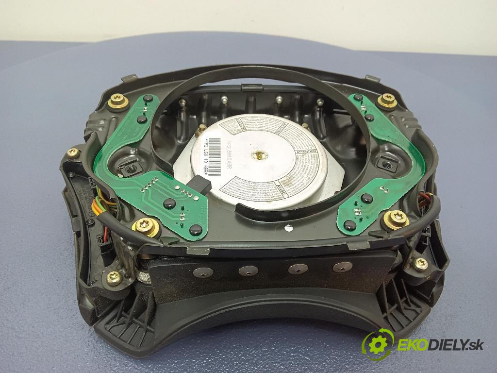 Mercedes S-klasa 2000 volant 01