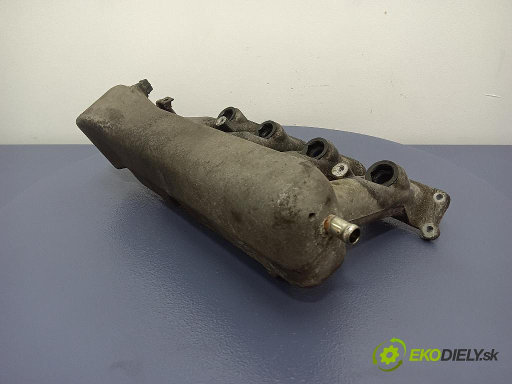 Audi A3 2000 zvod Sanie: 06A133223CC