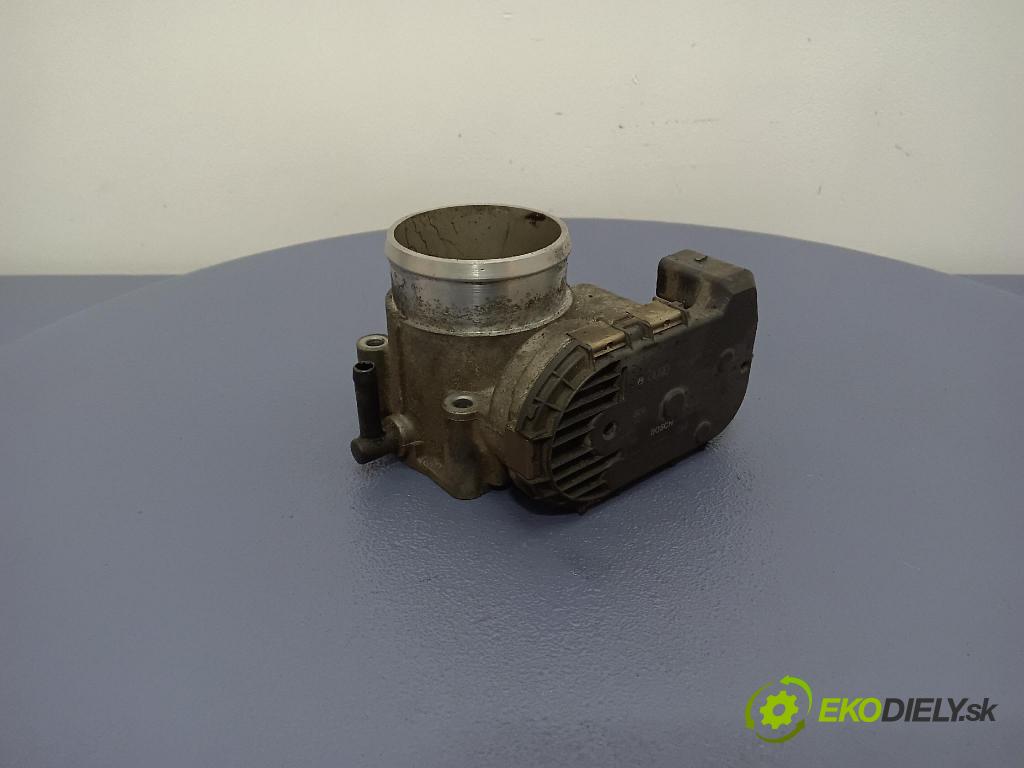 Audi A3 2000 klapka 06A133062C