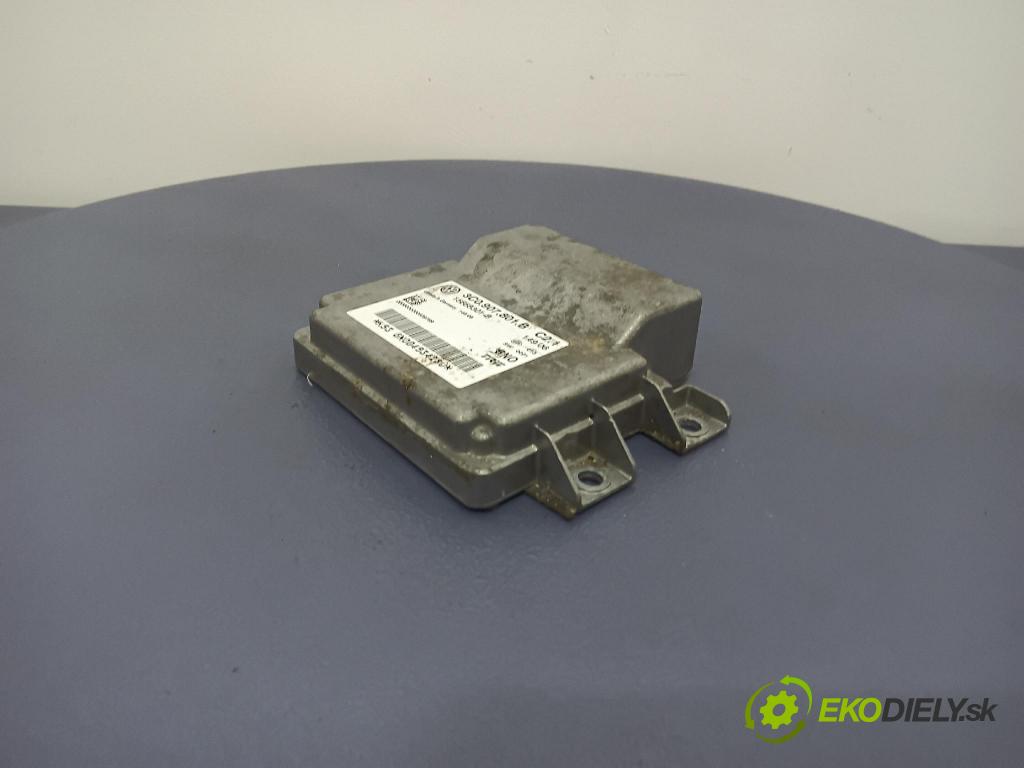 Vw Passat 2006 riadiaca jednotka 3C0907801B