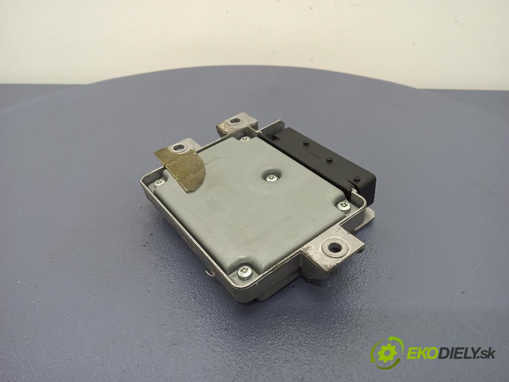 Vw Passat 2006 riadiaca jednotka 3C0907801B