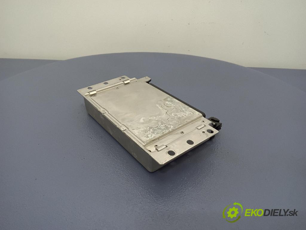 Vw Passat 2006 řídící jednotka Truhly: Ozubené kola: 3C0907427A