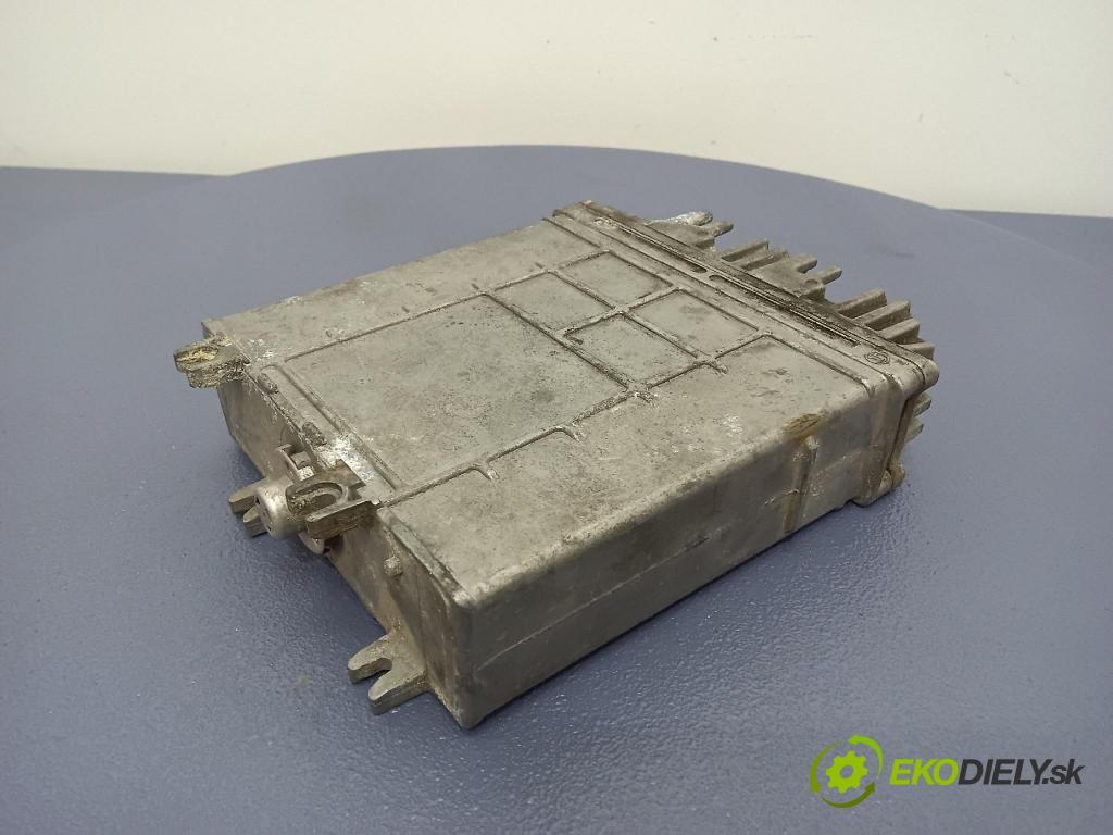 Audi A4 0 riadiaca jednotka Motor: 028906021BD