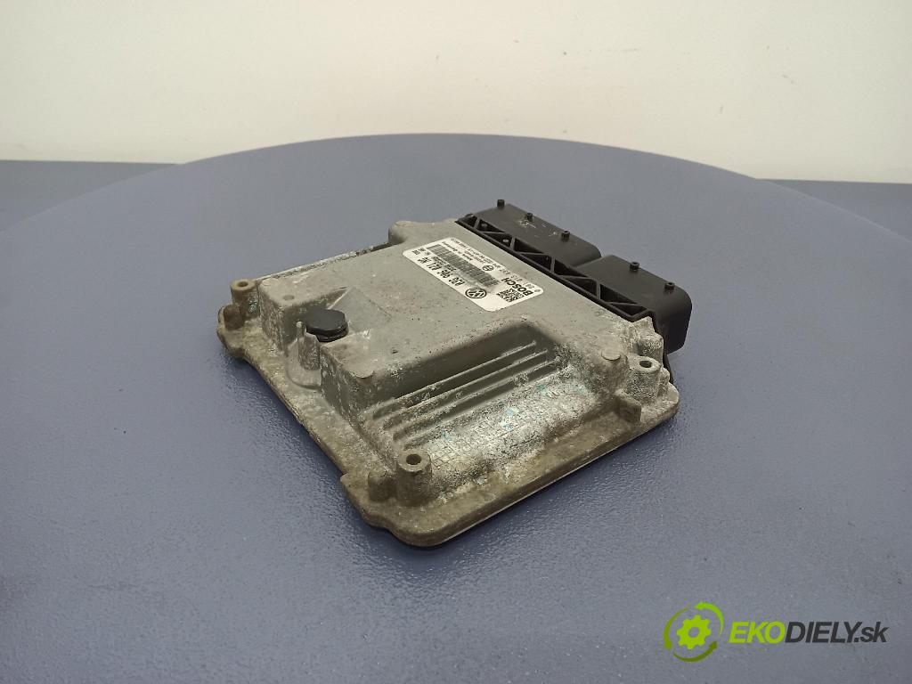 Vw Passat 2006 riadiaca jednotka Motor: 03G906021NG