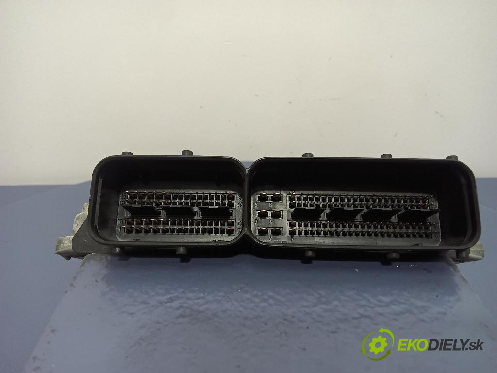 Vw Passat 2006 riadiaca jednotka Motor: 03G906021NG