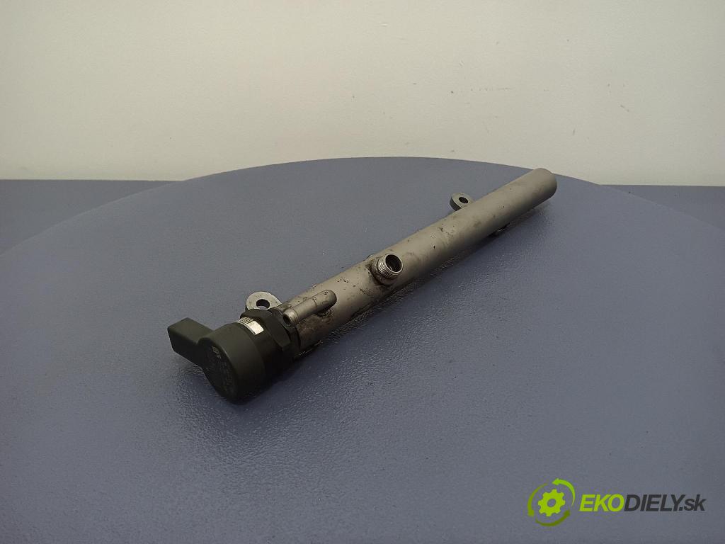 Mercedes 211 2005 lišta Dodávka: A6420700495