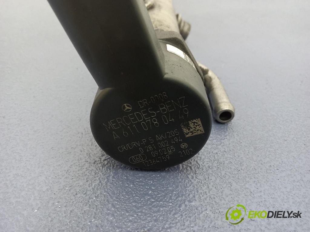 Mercedes 211 2005 lišta Dodávka: A6420700495