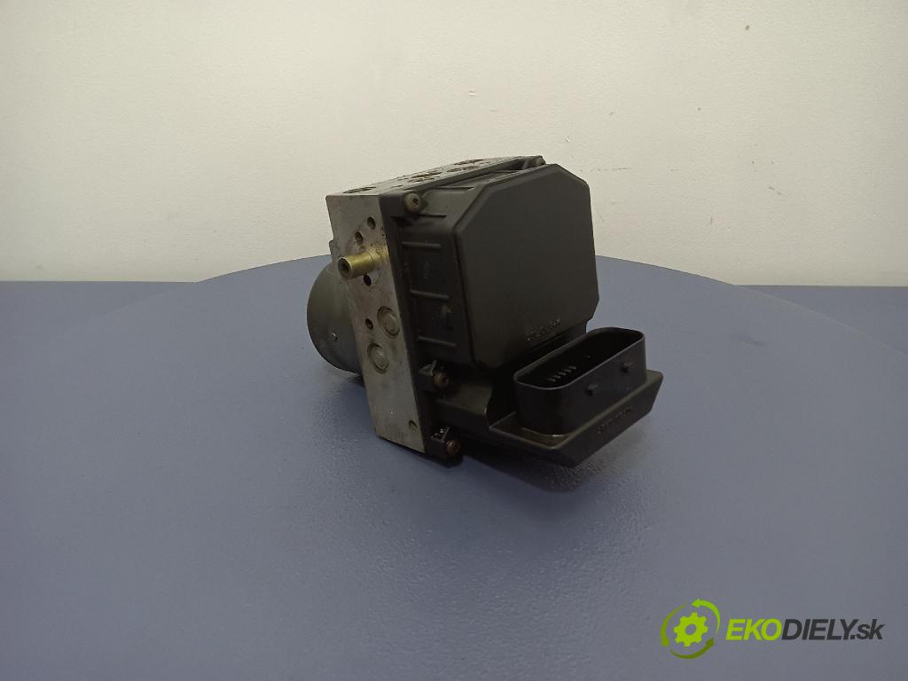 Audi A4 2002 čerpadlo ABS x 8E0614517