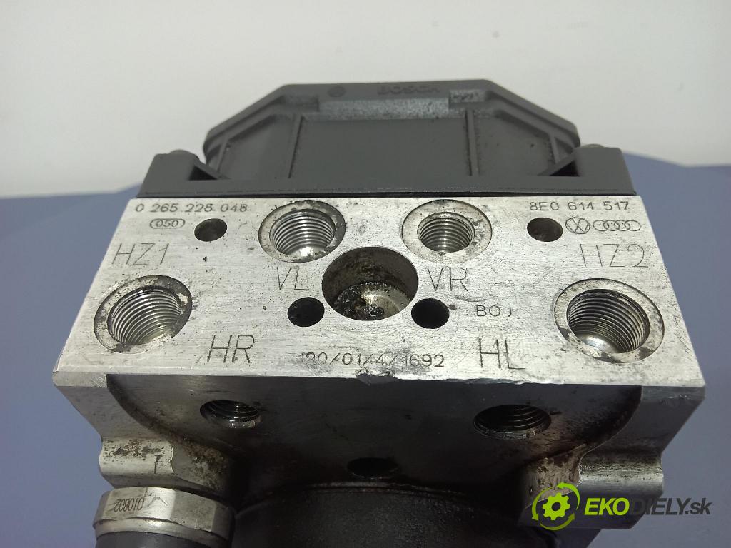 Audi A4 2002 čerpadlo ABS x 8E0614517