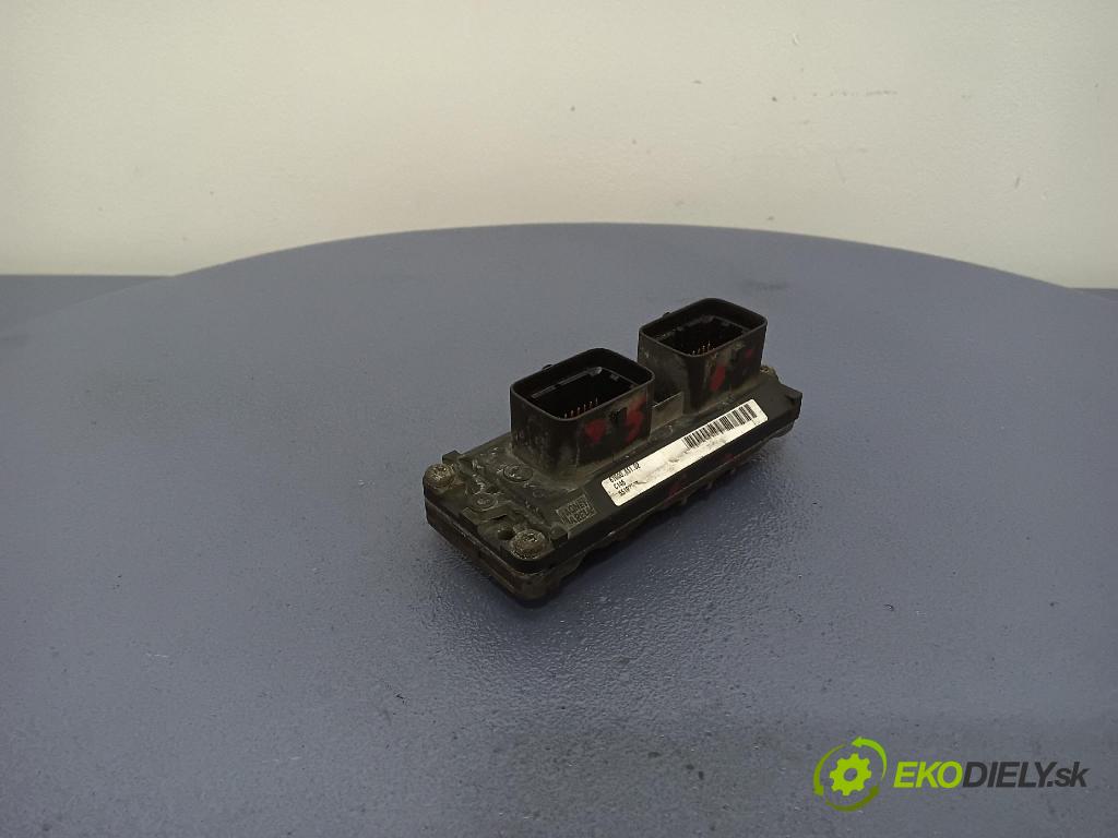 Fiat Punto 2006 riadiaca jednotka Motor: 55187377