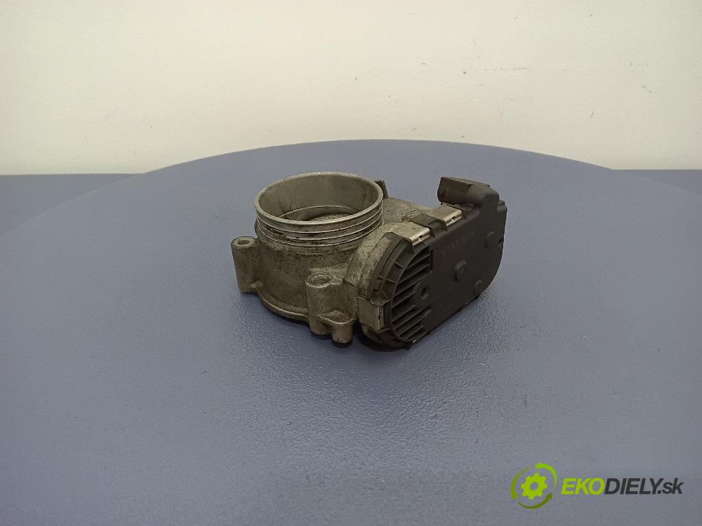 Volvo V50 2004 klapka 8687927